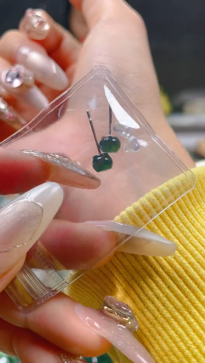 【闪购商品】翡翠颈饰未镶嵌/T/翡翠A货一图一物