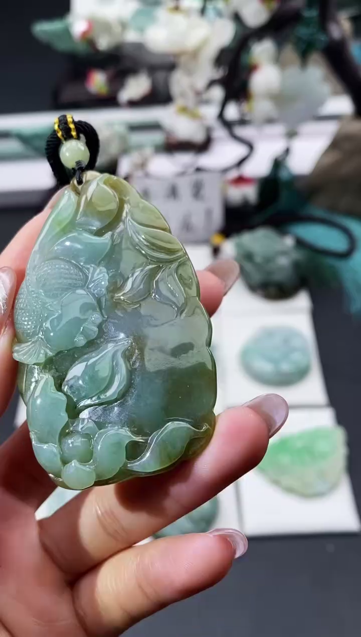 【闪购商品】翡翠颈饰未镶嵌天然缅甸翡翠A货