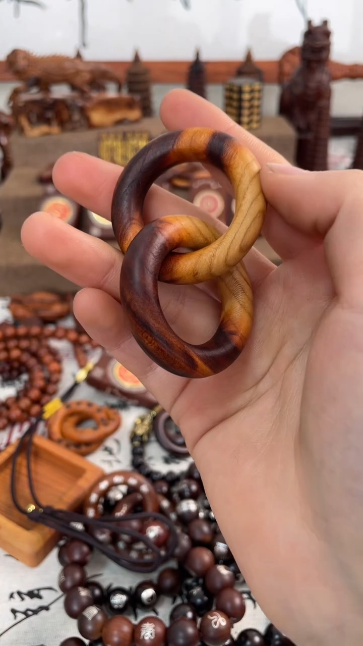 【闪购商品】木桃木刻星小乾坤圈