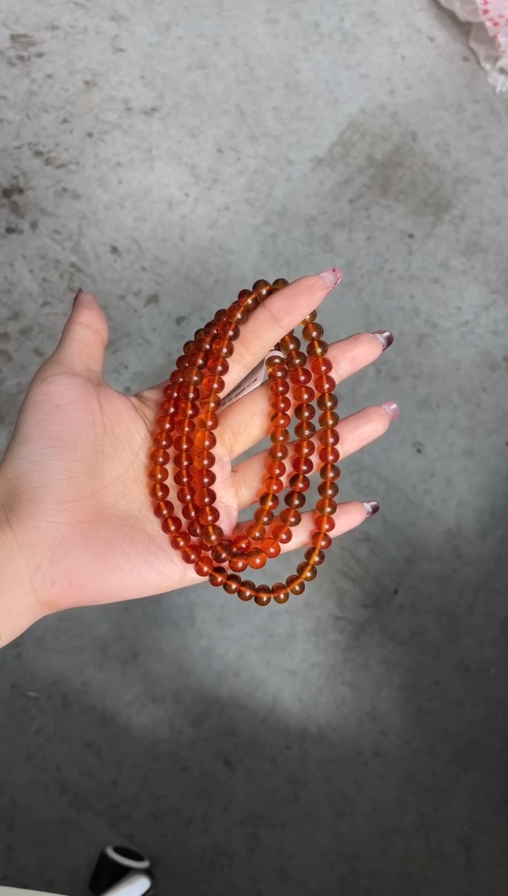 【闪购商品】琥珀裸石未镶嵌8+樱桃红108