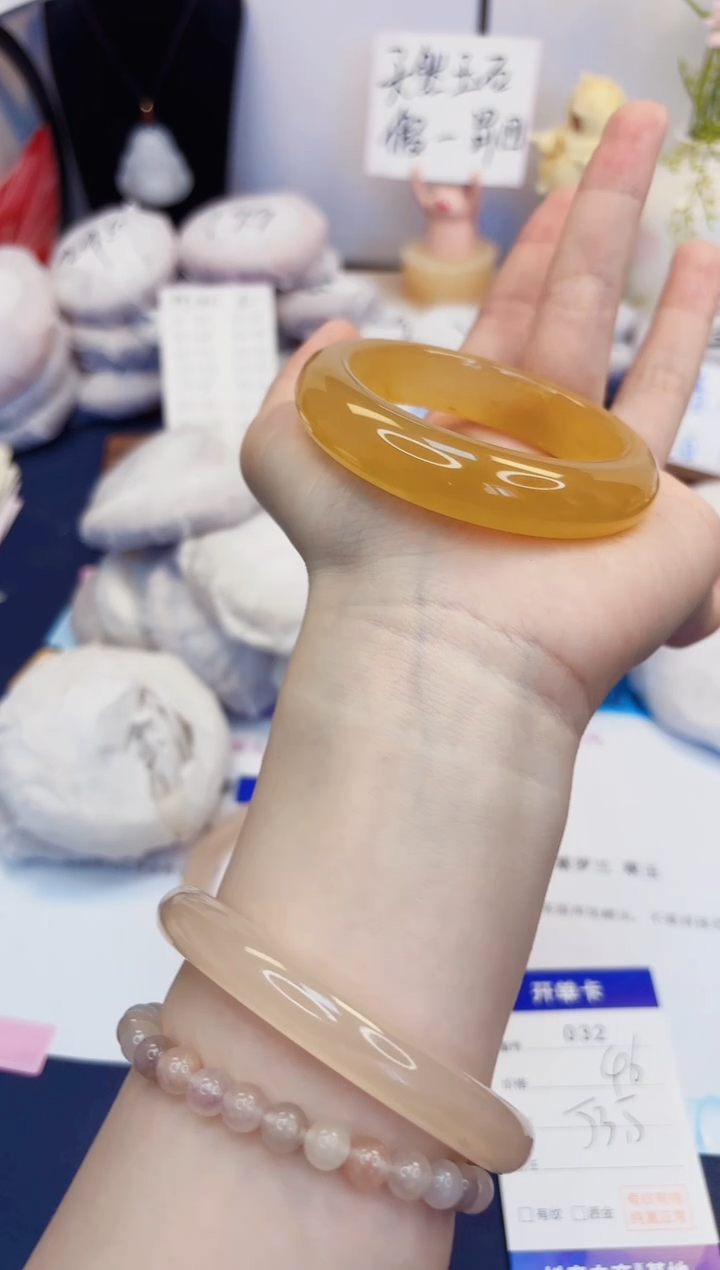 【闪购商品】石英质玉手镯未镶嵌32-财气镯-圈口53