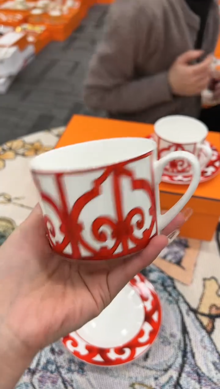 【闪购商品】杯H829--------------