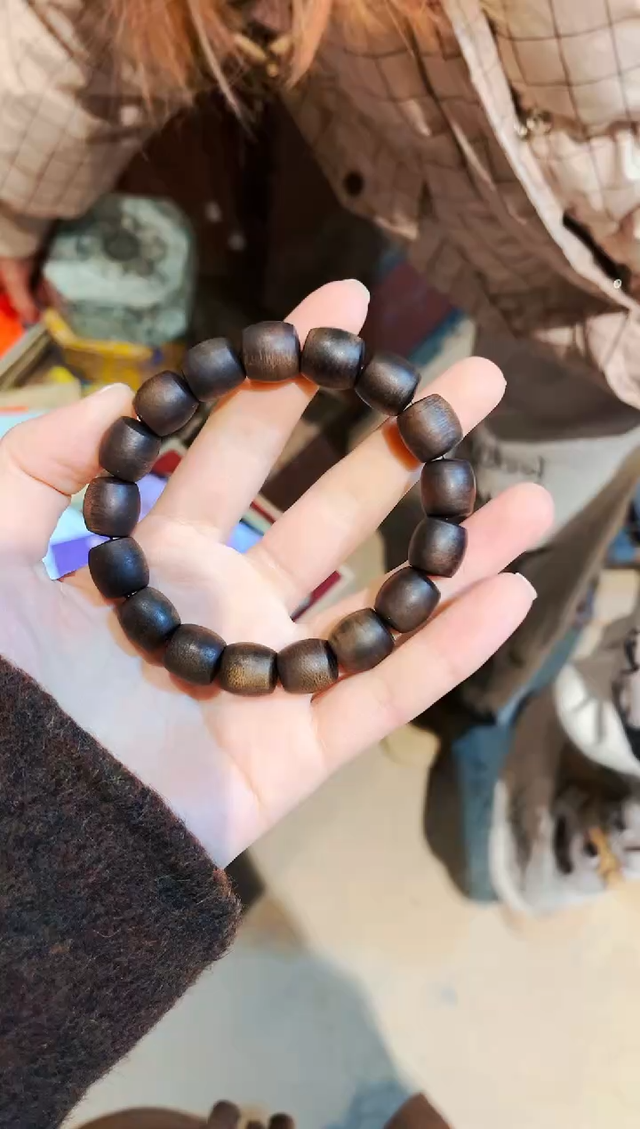 【闪购商品】沉香木手串七七精品优选链接200