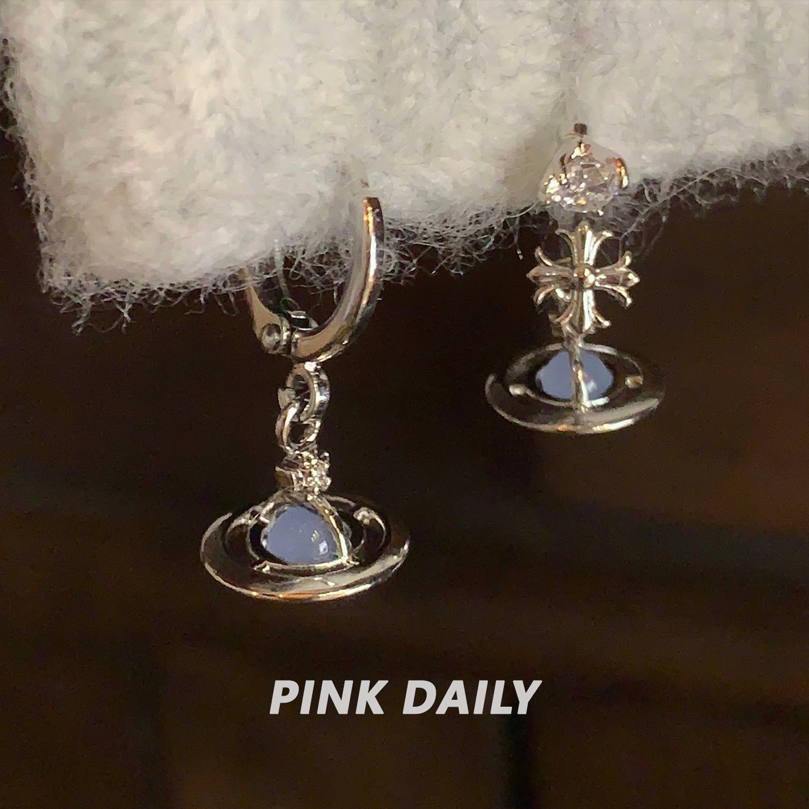 钛钢锆石耳饰 PinkDaily马蹄环土星耳钉双耳洞钛钢耳钉耳环