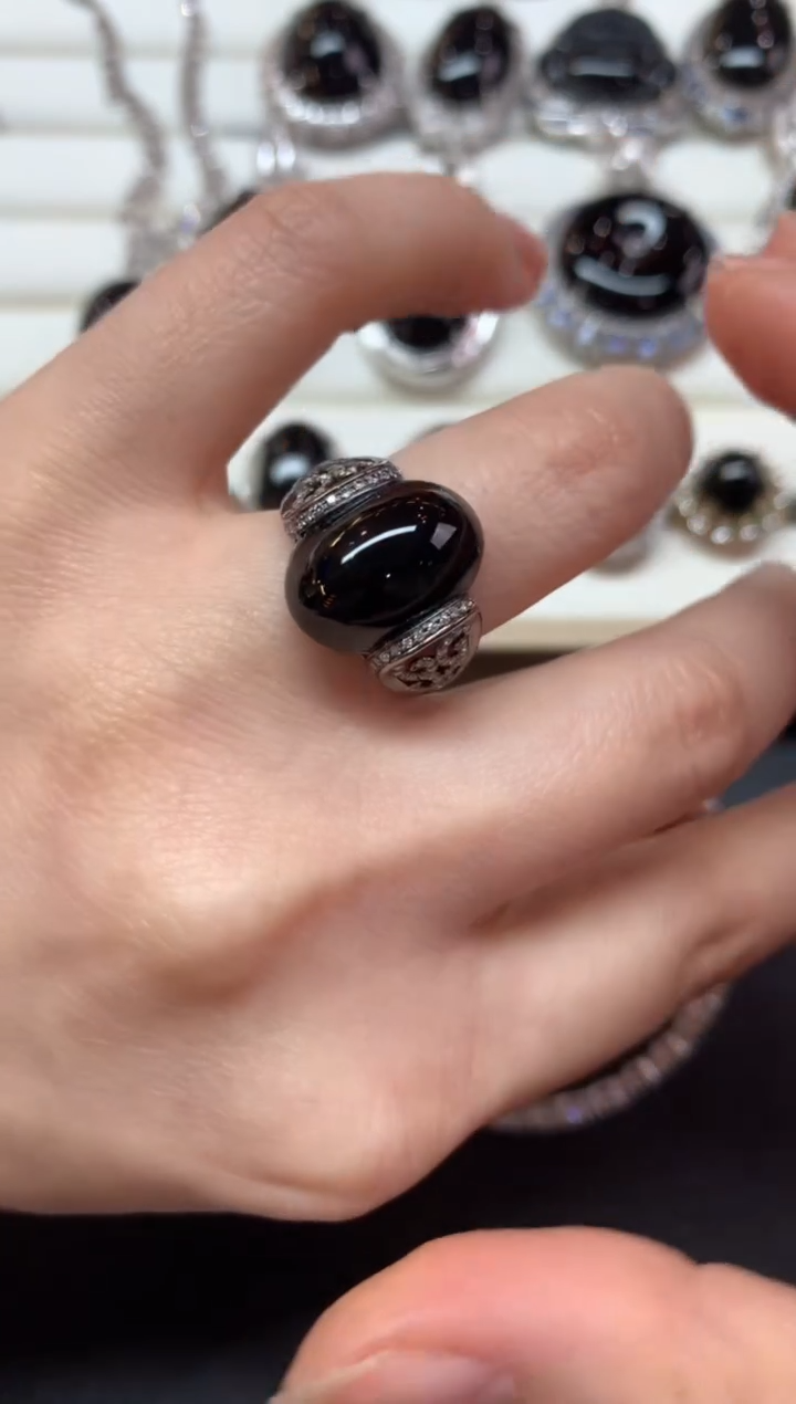 【闪购商品】翡翠戒指18K金镶嵌Z911|13980