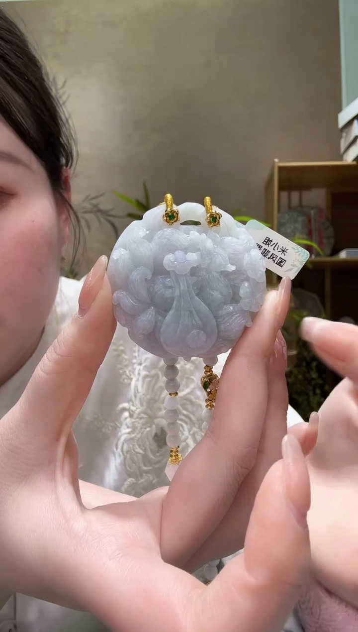 【闪购商品】翡翠未镶嵌颈饰吊坠