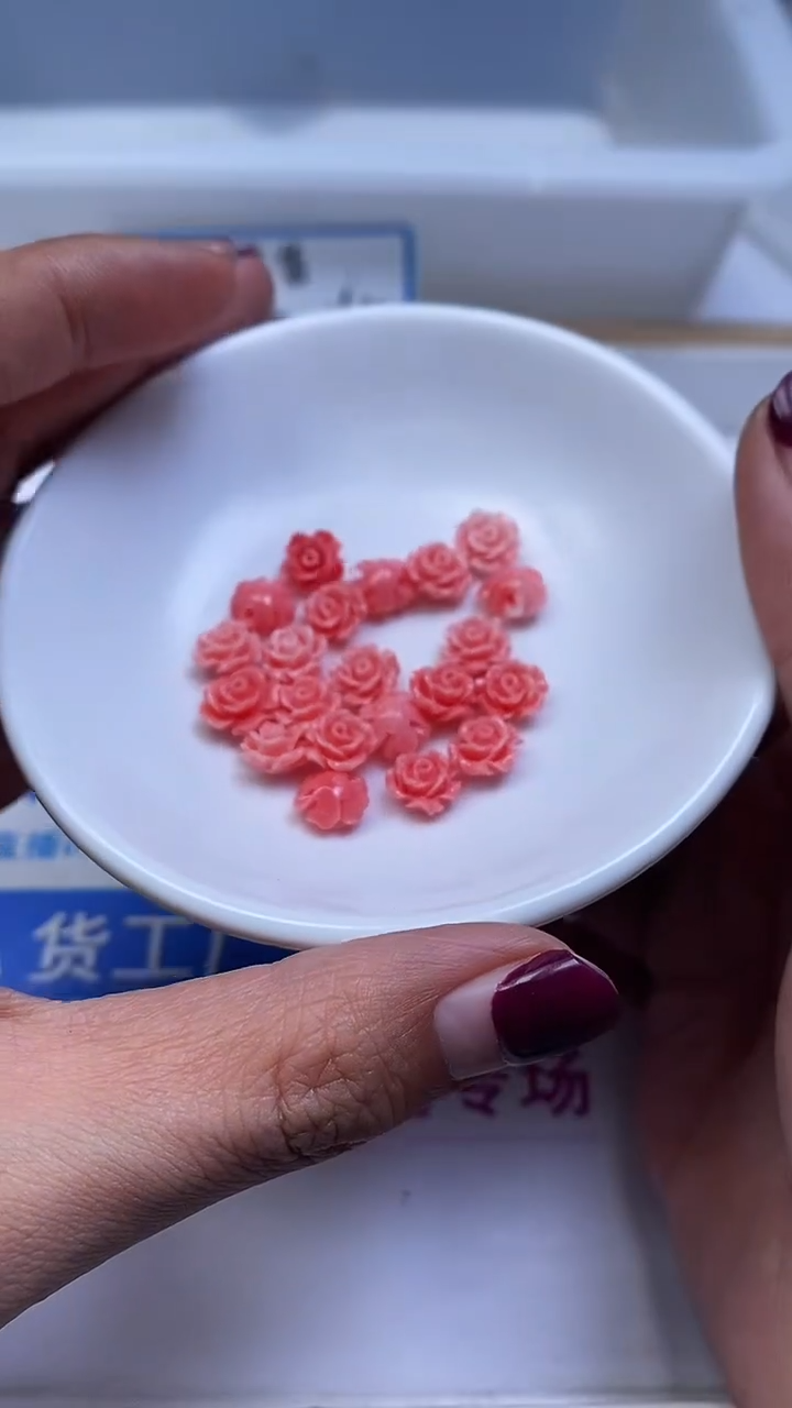 未镶嵌散珠拼合珍珠（马贝珠）C647 女皇贝 玫瑰花8*5mm4个5.8元