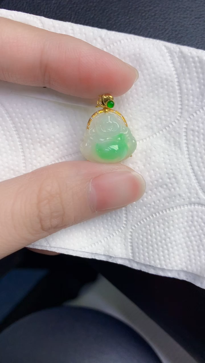 颈饰18K金镶嵌翡翠天然翡翠缅甸A货