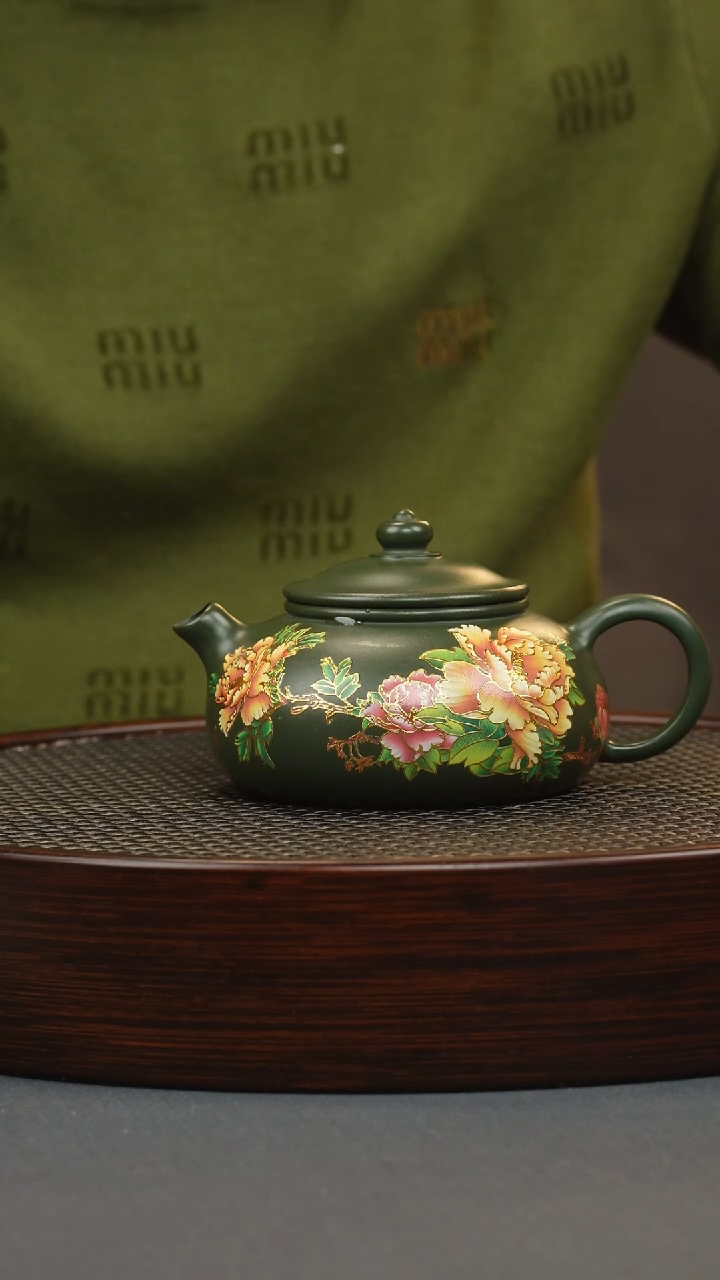 【闪购商品】紫砂茶壶绿泥 寒江 牡丹珐琅彩（幻彩）