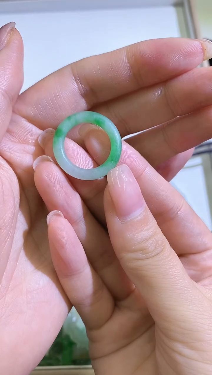【闪购商品】翡翠戒指未镶嵌250306180