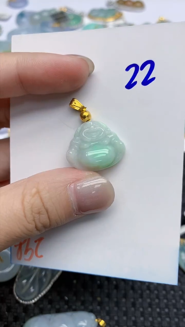 【闪购商品】翡翠颈饰未镶嵌天然翡翠A货