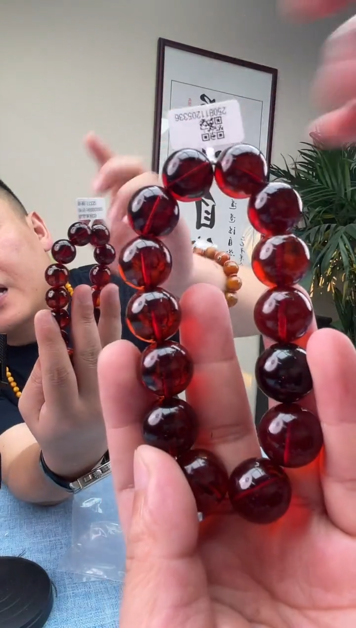 未镶嵌琥珀珠宝奇石H39，假一罚十 发其一H