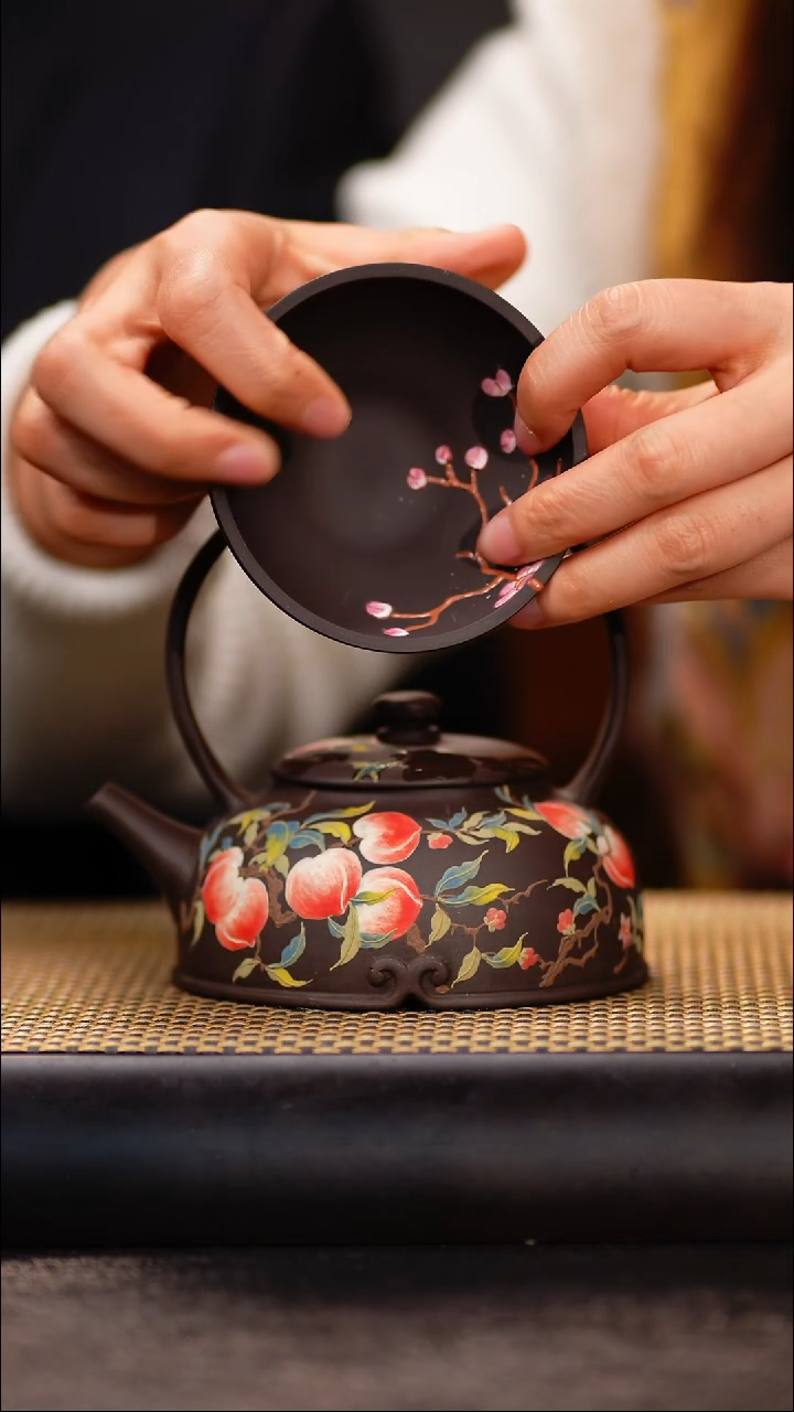 YHY90云雾天青 九桃提梁（一壶一杯）