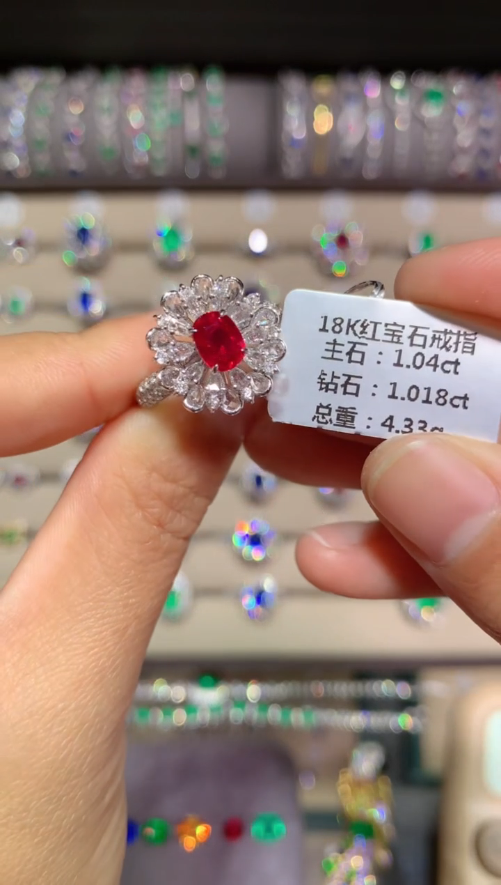 【闪购商品】红宝石戒指18K金镶嵌1.04CT  无烧鸽血红