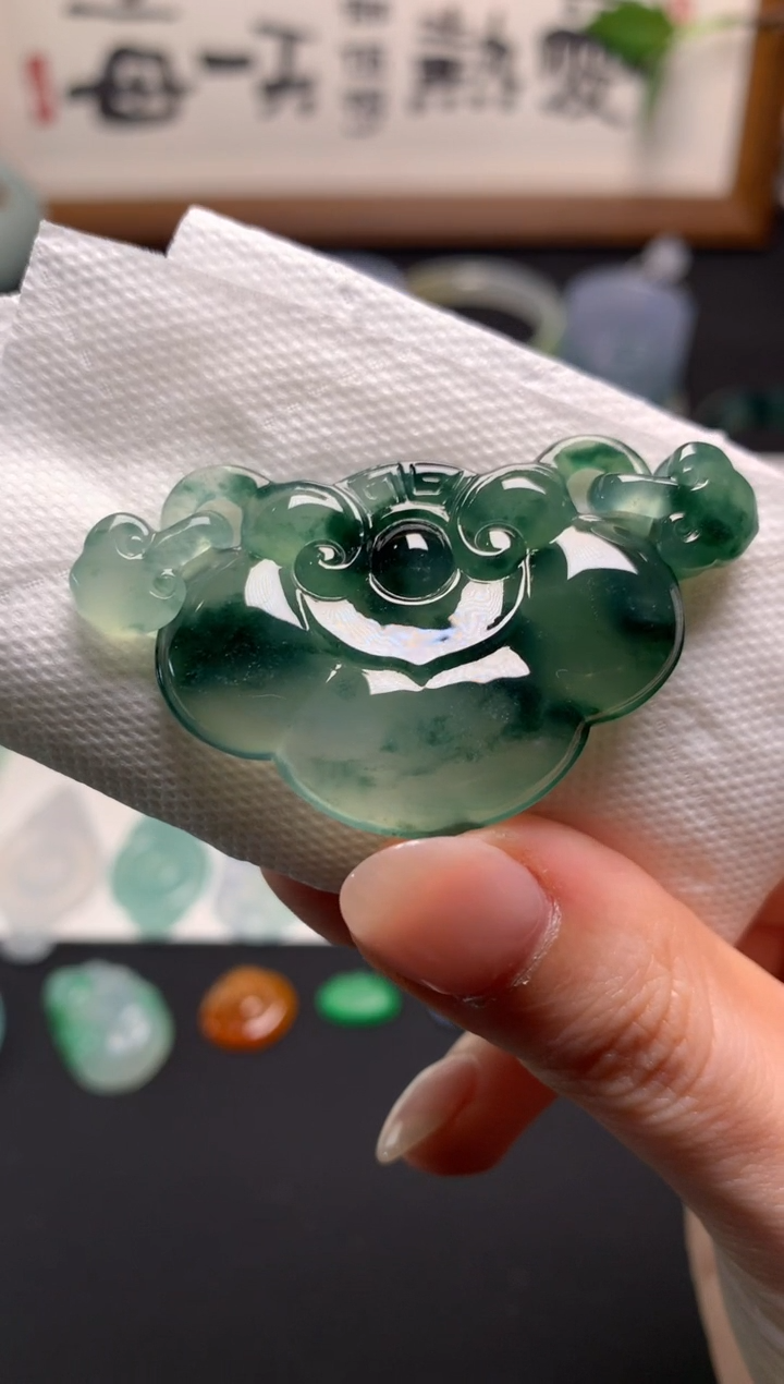 未镶嵌定制翡翠30.6*41.2*6.0