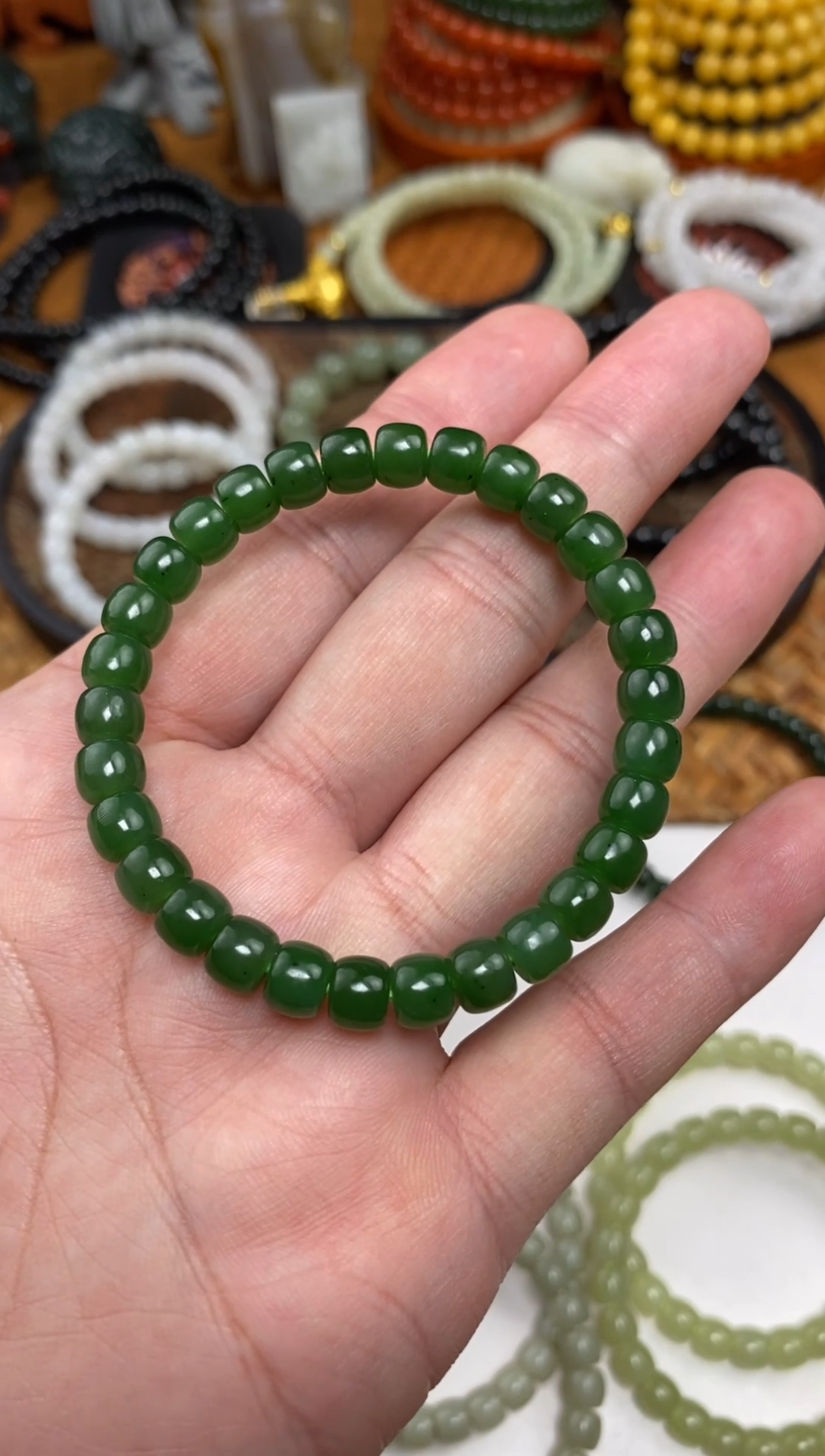 颈饰未镶嵌和田玉手串