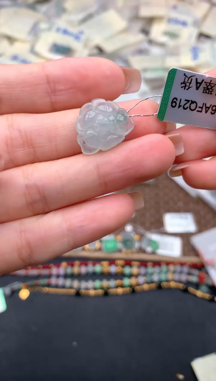 未镶嵌挂件翡翠一