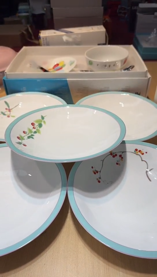 瓷片生活的本意是开心啊@@1