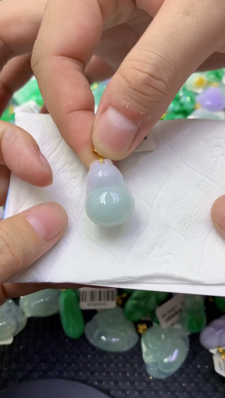 颈饰未镶嵌翡翠天然缅甸翡翠A货