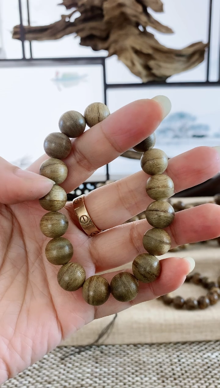 沉香手串文莱生结陈化料13MM单圈