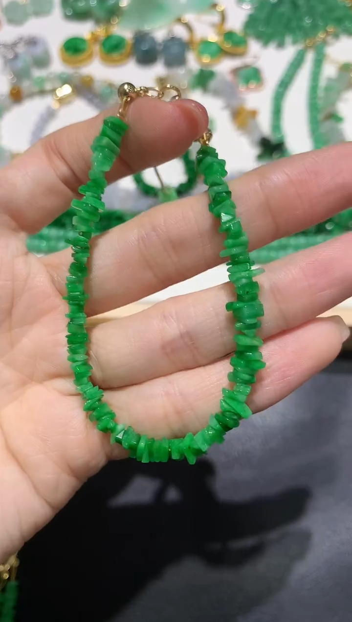 【闪购商品】翡翠吊坠(不含链)未镶嵌19团购