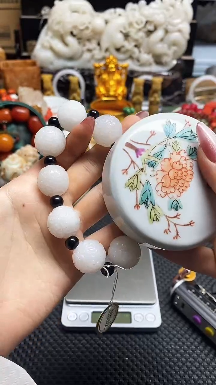 【闪购商品】瓷片瓷片瓷器 摆件1个