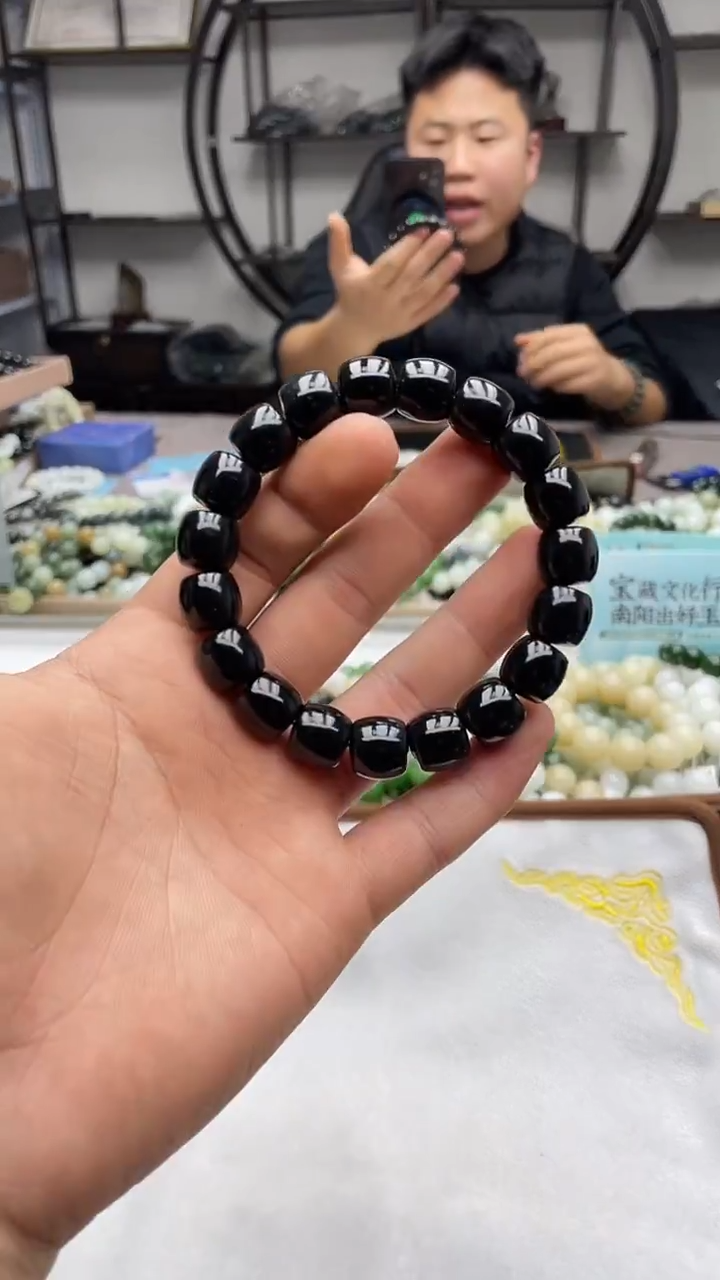 未镶嵌手串和田玉纯天然新疆塔县黑青12直切