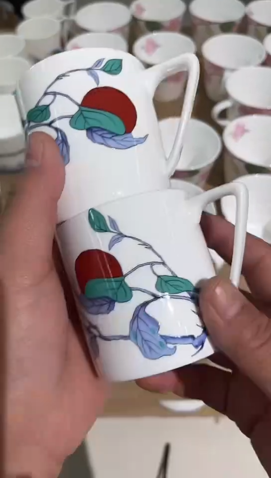 瓷2个杯子隆达骨瓷