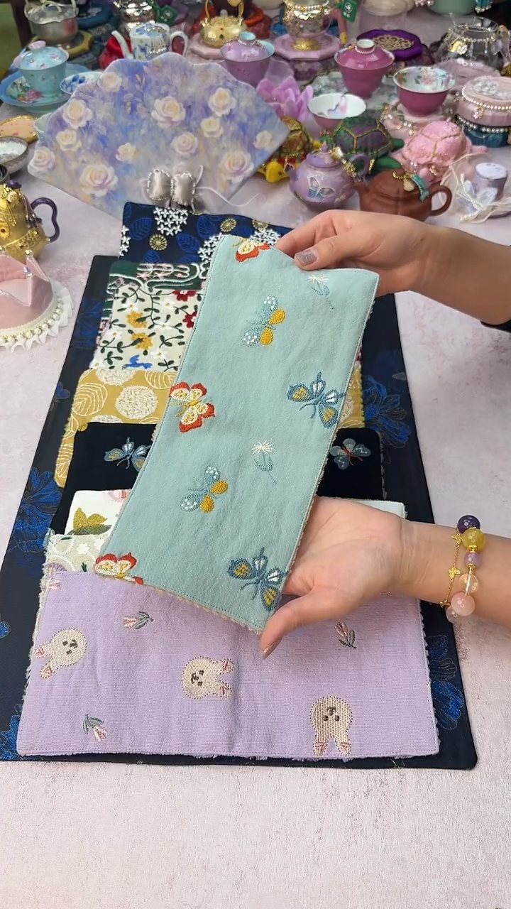 126刺绣吸水茶巾