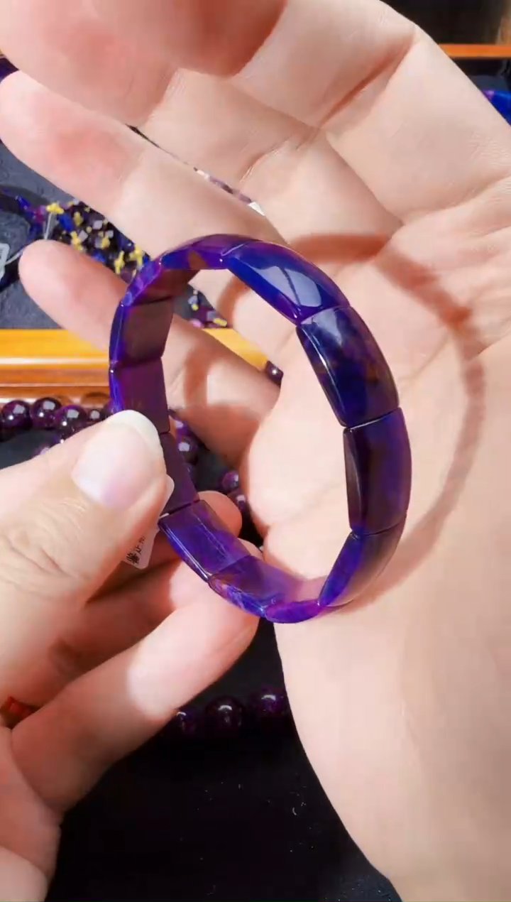 苏纪石（舒俱来）未镶嵌南非老矿炫彩手排@多样性发其一