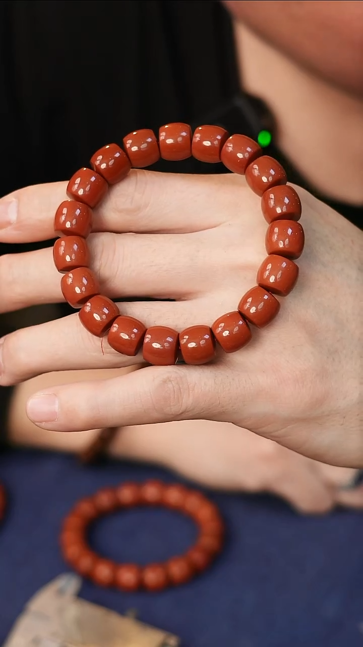 未镶嵌手链南红玛瑙12+直切