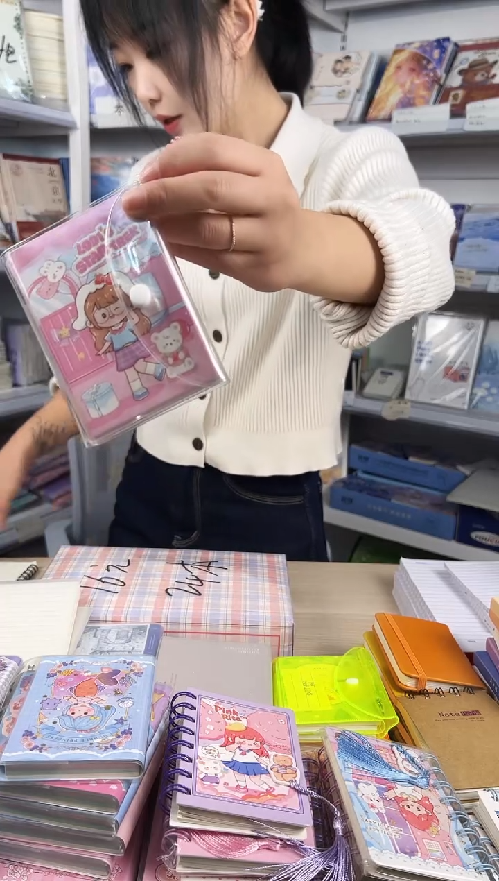 优萃A7水晶三折本100张【封面随机】10本