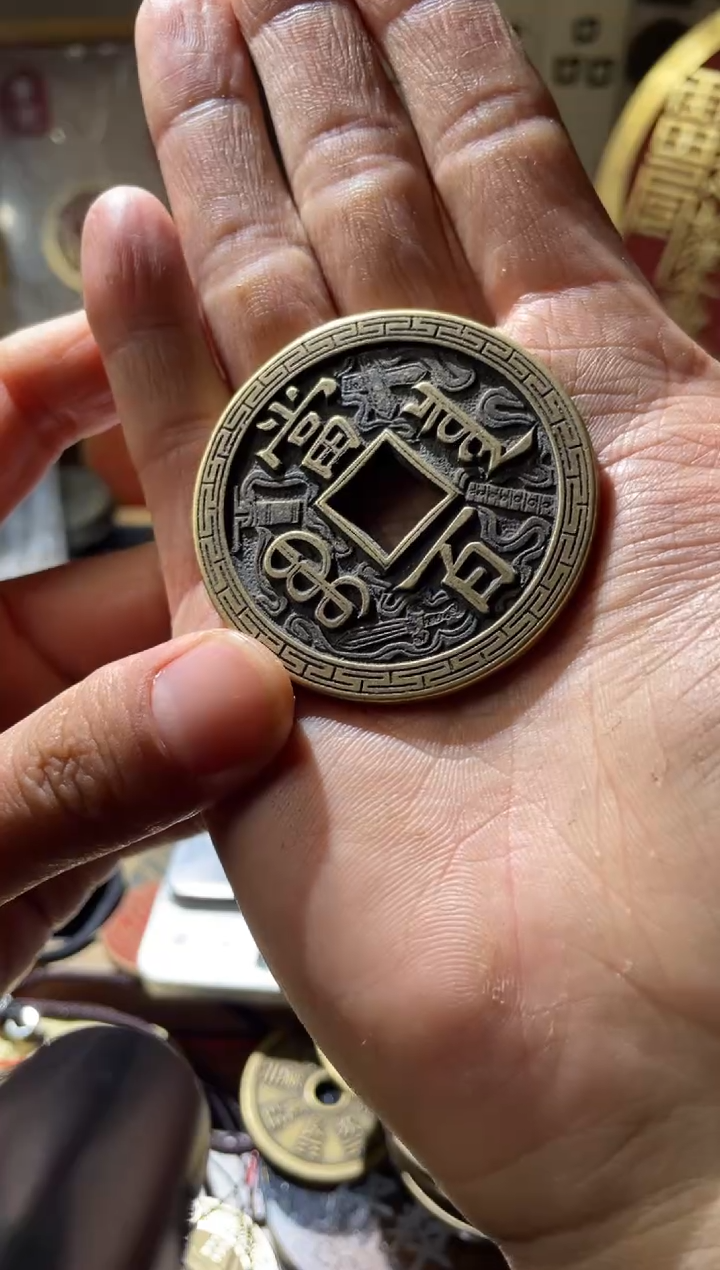 铜现代仿制工艺品