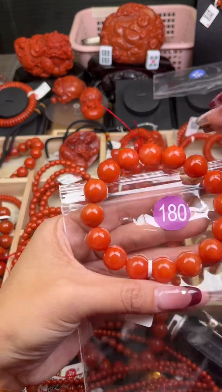 【闪购商品】南红玛瑙珠宝奇石未镶嵌180-13