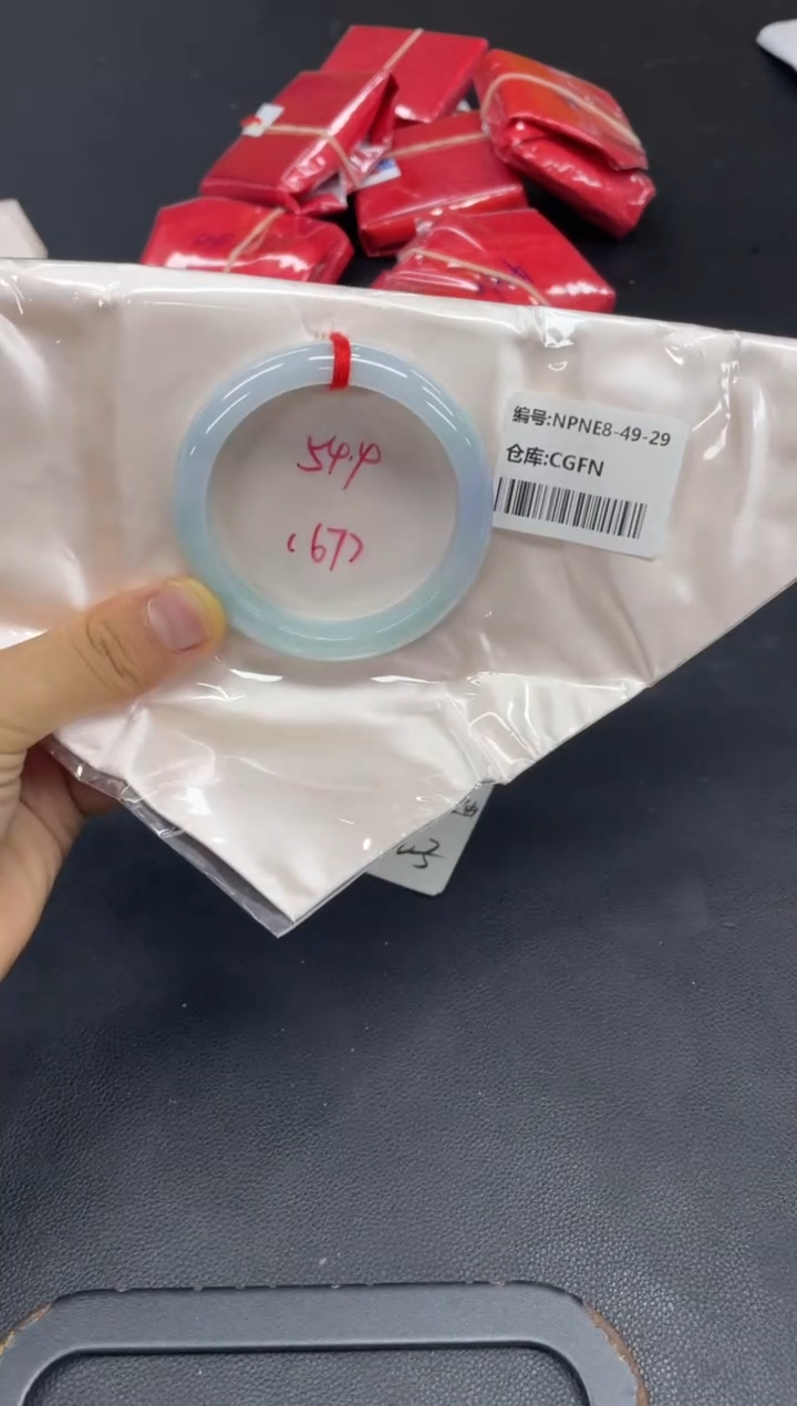 未镶嵌手镯翡翠翡翠手镯