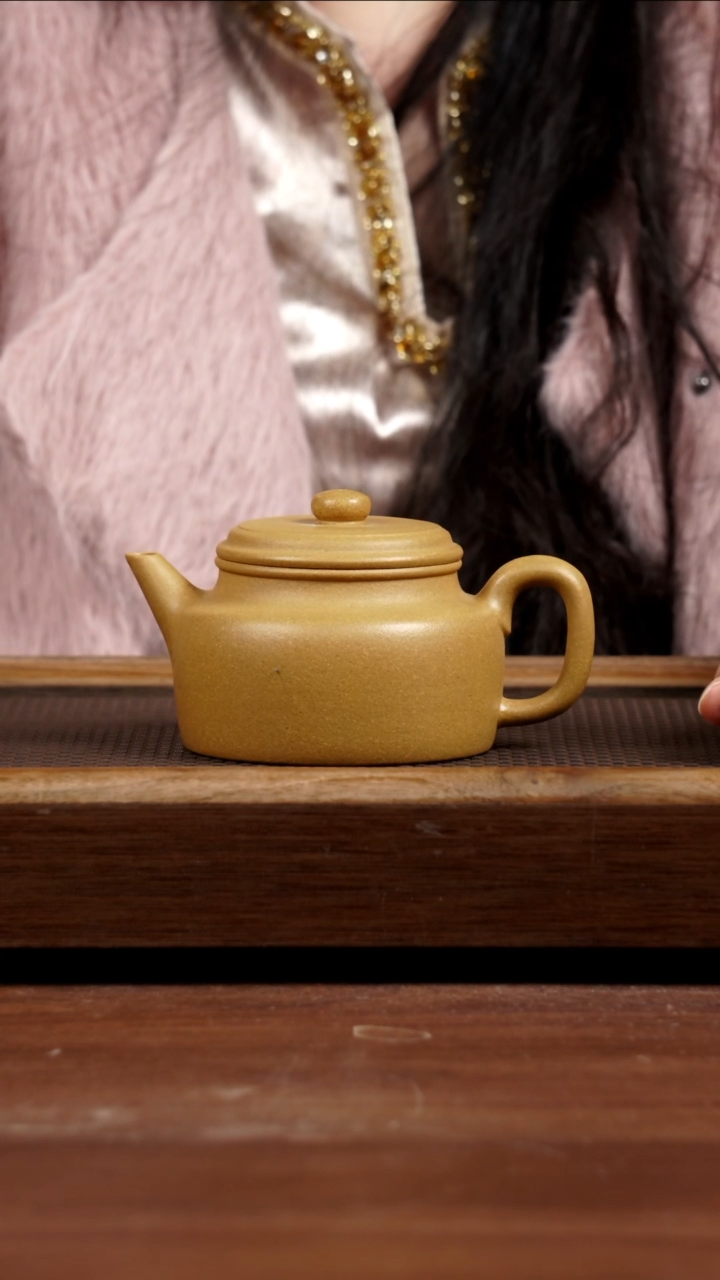 【闪购商品】紫砂茶壶黄金段德钟270CC