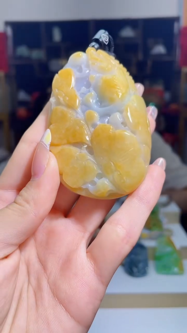 翡翠未镶嵌吊坠(不含链)W06