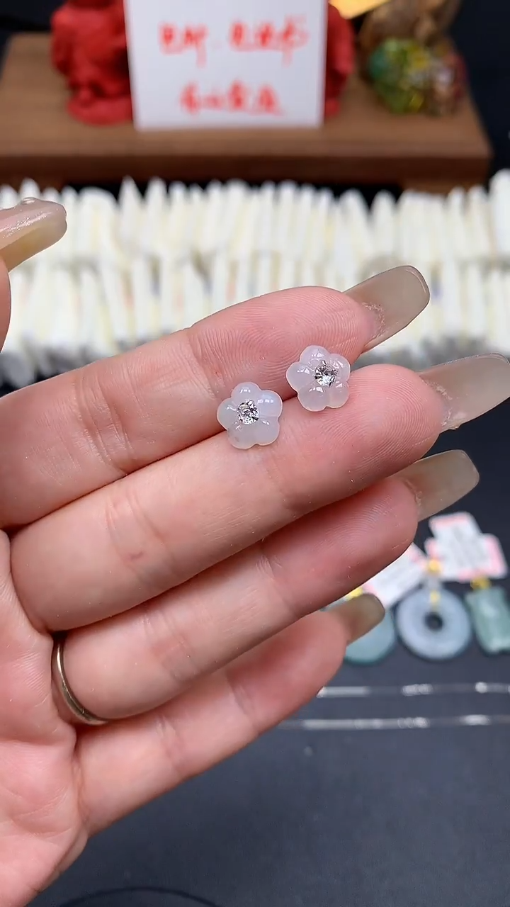 【闪购商品】翡翠耳饰银S925镶嵌MS152565