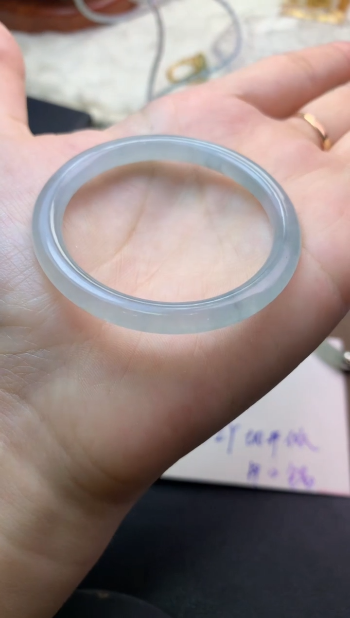 未镶嵌定制翡翠毛货