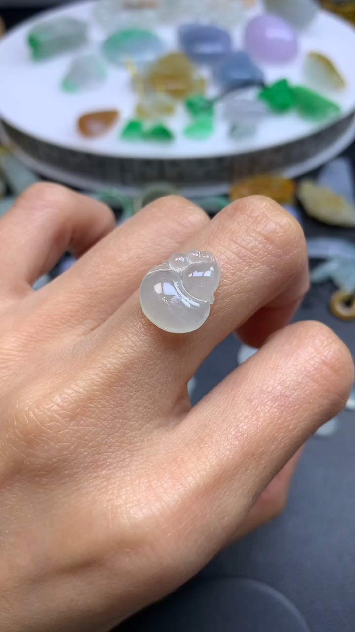 【闪购商品】定制翡翠未镶嵌翡翠