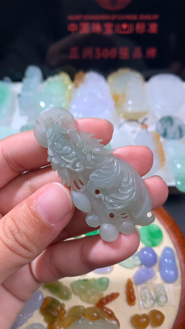 未镶嵌定制翡翠  