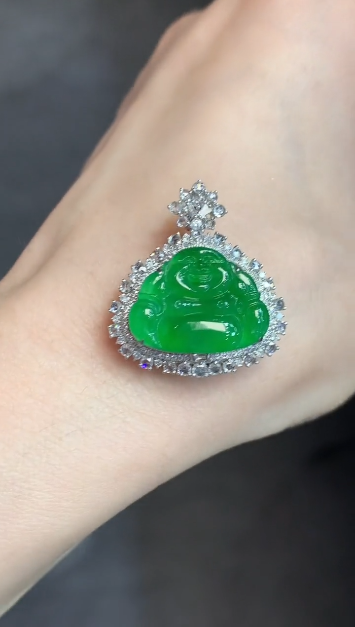 【闪购商品】翡翠吊坠(不含链)18K金镶嵌C37