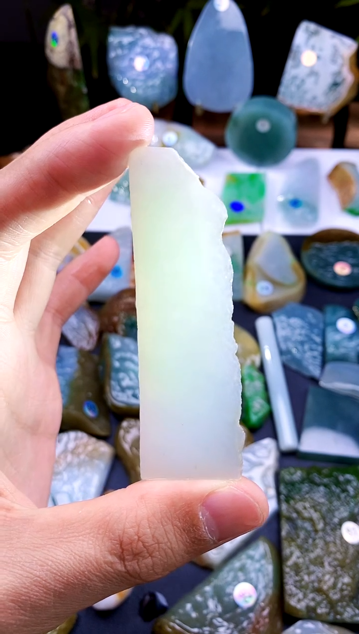 【闪购商品】定制翡翠未镶嵌翡翠