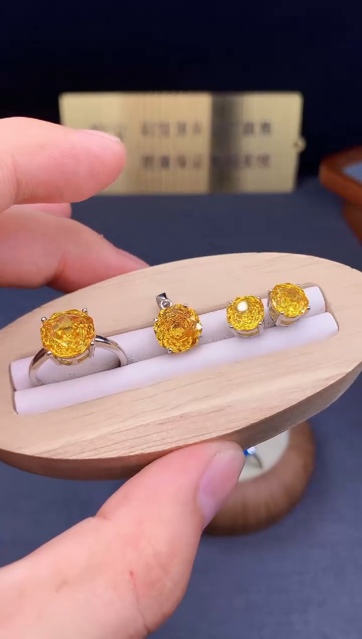 黄晶耳钉银S925镶嵌5463