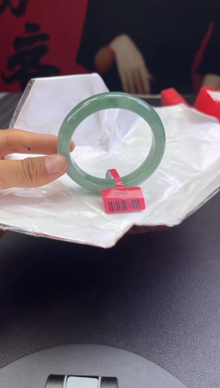 【闪购商品】翡翠手镯未镶嵌翡翠手镯1