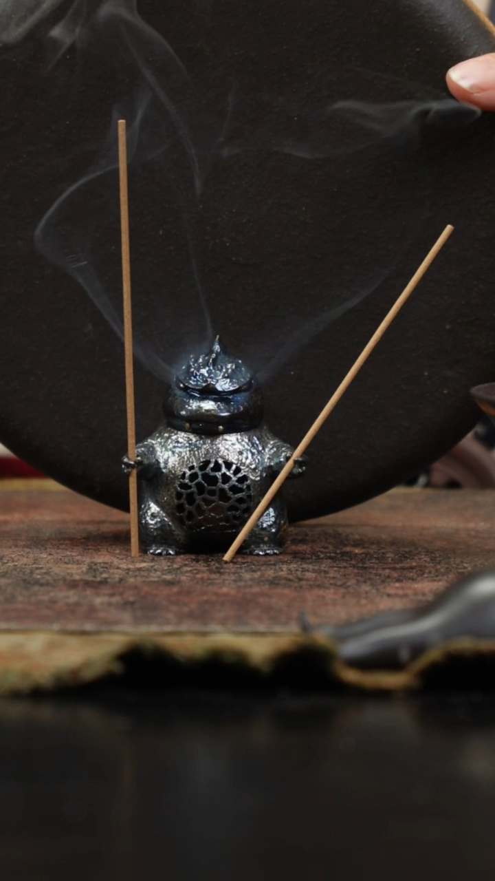 三川堂紫砂绿色牛仔帽绿茶则