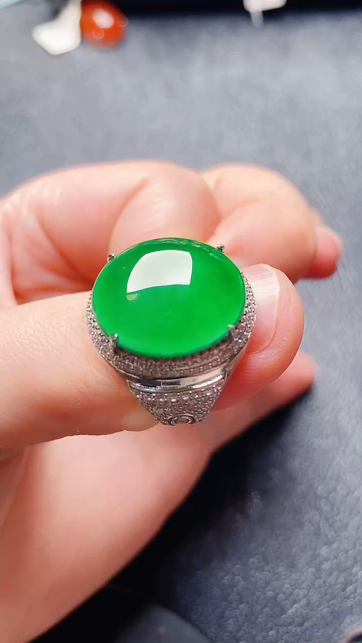 银S925镶嵌戒指翡翠1111