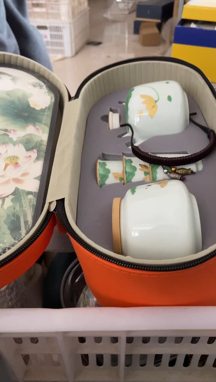 杯子瓷无运费险有瑕疵的摄影的产品有使用过的痕迹有点脏介意勿拍
