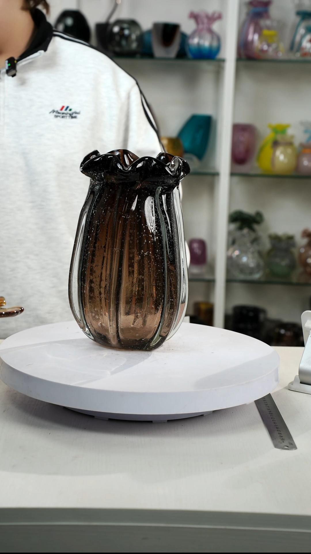 【闪购商品】琉璃【弘扬】高28轻奢琉璃花器正常手工痕迹