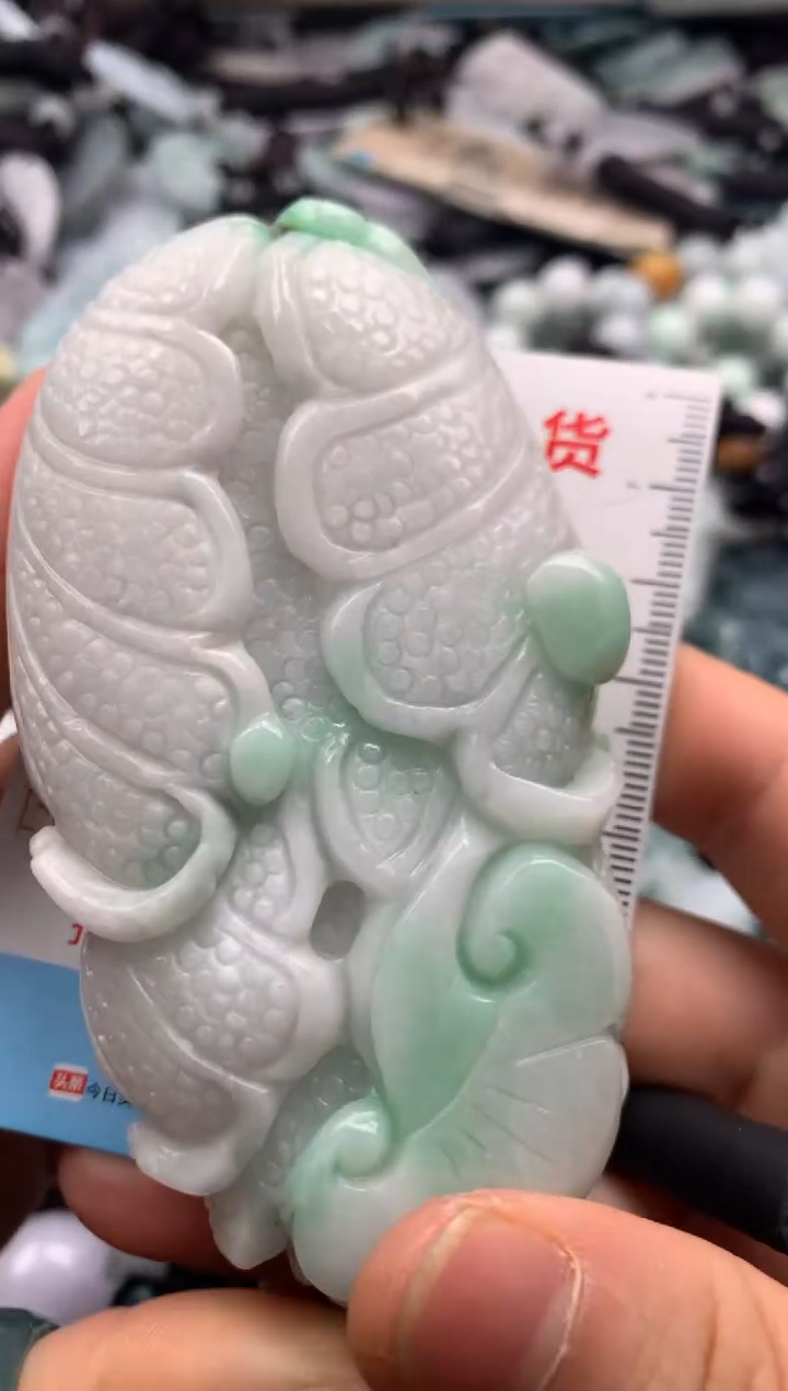 【闪购商品】翡翠吊坠(不含链)未镶嵌1